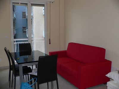 Appartamento in Affitto a Loano via Aurelia 65