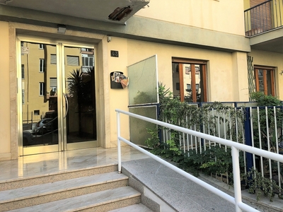 Appartamento in Affitto a Palermo via liguria 43