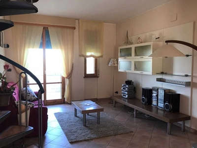 Appartamento in Vendita a Ascoli Piceno Frazione Piagge