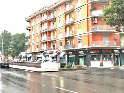 Appartamento in Vendita a Catania Piazza Bernardo Condorelli Fragalanza
