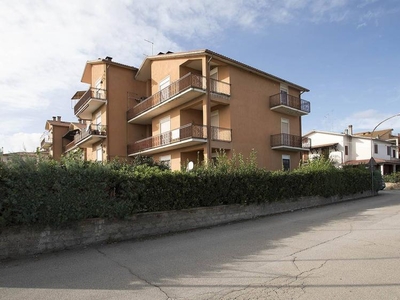 appartamento in vendita a Fabrica di Roma