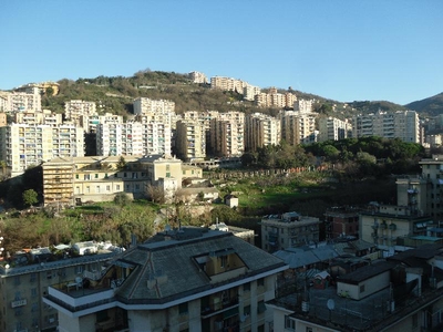 Appartamento in Vendita a Genova Marassi Via Fessia