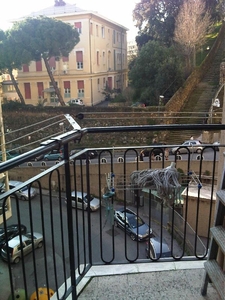 Appartamento in Vendita a Genova sampierdarena