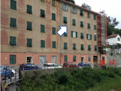 Appartamento in Vendita a Genova Via Trasta 33