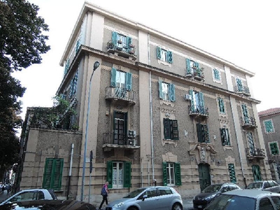 Appartamento in Vendita a Messina via Giordano Bruno