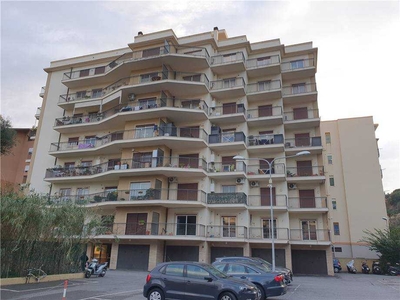 Appartamento in Vendita a Messina Via Via Catania, 162