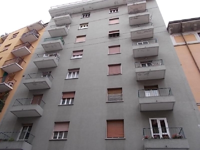 Appartamento in Vendita a Trieste via settefontane 25