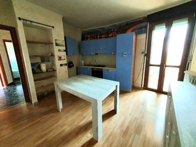 Appartamento in Vendita a Villafranca d'Asti LOC. bORGOVECCHIO