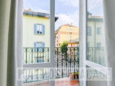 Appartamento in Via Andrea Fantoni, Bergamo, 5 locali, 3 bagni, 140 m²