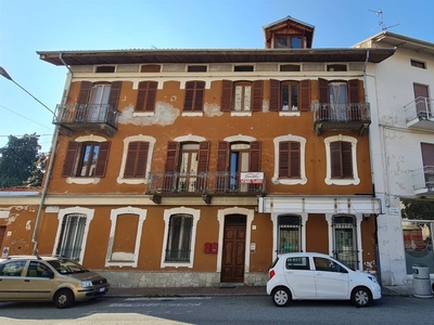 Appartamento in Via Firenze 2, Biella, 5 locali, 2 bagni, 130 m²