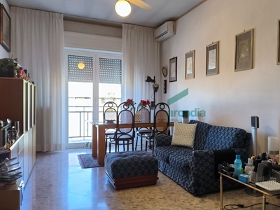 Appartamento in Via Napoli 312, Bari, 8 locali, 2 bagni, 207 m²