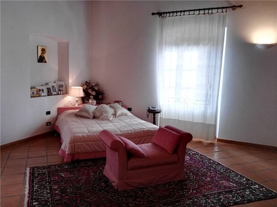 Appartamento in Via Piave, Castelfranco Piandiscò, 7 locali, 3 bagni