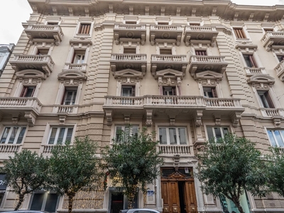 Appartamento in Via Putignani, Bari, 7 locali, 1 bagno, 210 m²