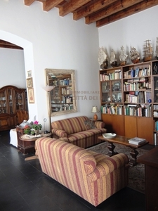 Appartamento in Via Sant'alessandro, Bergamo, 5 locali, 2 bagni