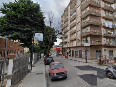 Quadrilocale in Via tagliamento, Avellino, 2 bagni, 160 m², 3° piano