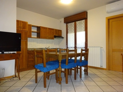 Bilocale in MOTELLA, Borgo San Giacomo, 1 bagno, 60 m², 1° piano