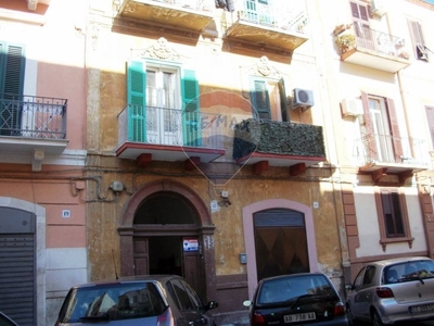 Bilocale in Via Pascoli, Bari, 1 bagno, 30 m², 1° piano in vendita
