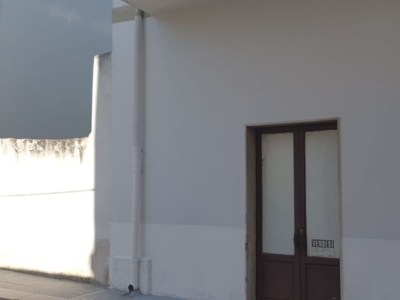 Casa indipendente ad Adelfia, 3 locali, 1 bagno, 100 m² in vendita