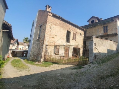 Casa indipendente in Ener bettica s.n.c, Castagnole delle Lanze