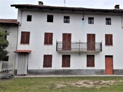 Casa indipendente in SAN GIULIO, San Damiano d'Asti, 5 locali, 2 bagni
