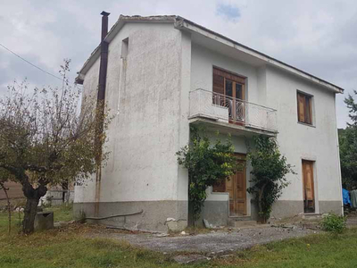 Casa indipendente in Vendita a Apice 82021 San Martino BN, Italia