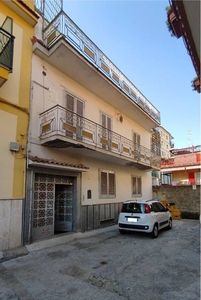 Casa indipendente in Vendita a Arzano Via Sandro Pertini
