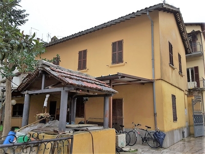 Casa indipendente in Vendita a Ascoli Piceno via annibal caro