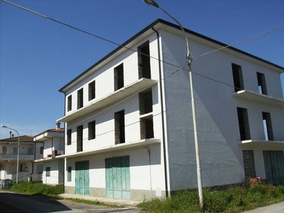 Casa indipendente in Vendita a Cassano all'Ionio Via Ateneo
