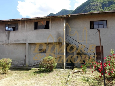 Casa indipendente in Vendita a Pieve Vergonte Via S. Giuseppe