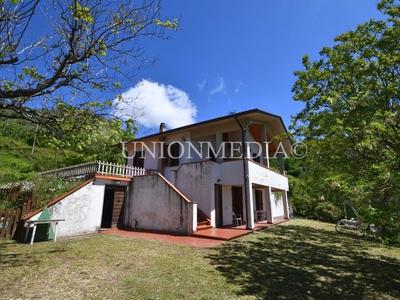 Casa indipendente in Vendita a Sarzana