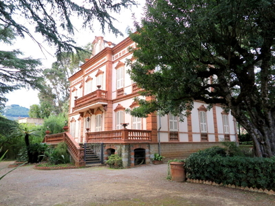 Casa indipendente in Vendita a Taggia Via San Francesco