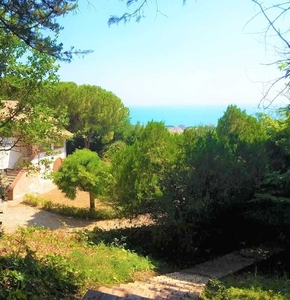 Casa indipendente in Vendita a Tortoreto Via Vascello