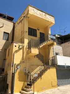 Casa indipendente in VIA NORMANNI 56, Sannicandro di Bari, 3 locali