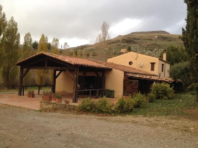 Casale in Vendita a Castellana Sicula C/da Nociazzi Terravecchia