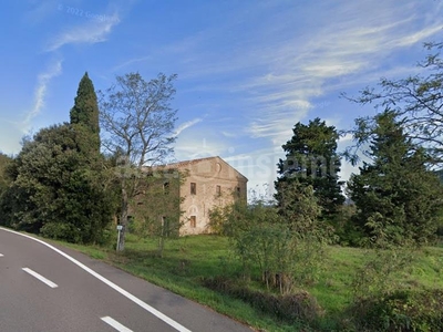 Fabbricato rurale Strada Statale 68 VOLTERRA di 563,22 Mq. oltre Ristorante e Terreno Agricolo