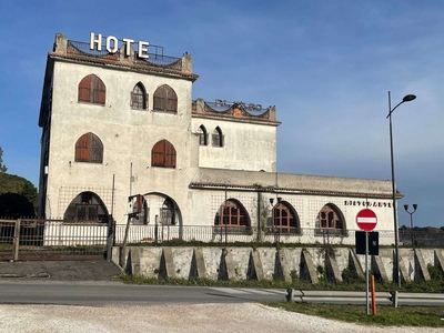 Hotel in Vendita a Cerveteri