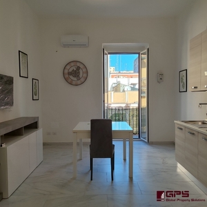 Monolocale in Via Dante, Bari, 1 bagno, 45 m², 2° piano in vendita