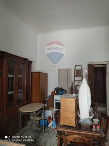 Monolocale in Via Pascoli, Bari, 1 bagno, 30 m², 1° piano in vendita