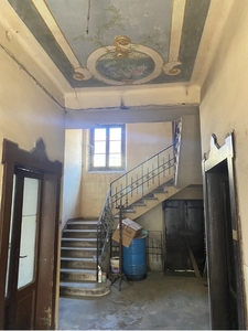 Palazzo storico in Roncadelle, Roncadelle, 5 locali, 3 bagni, con box