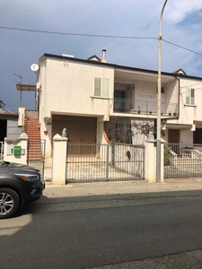 Porzione di casa in Vendita a Cassano all'Ionio Via Nazionale