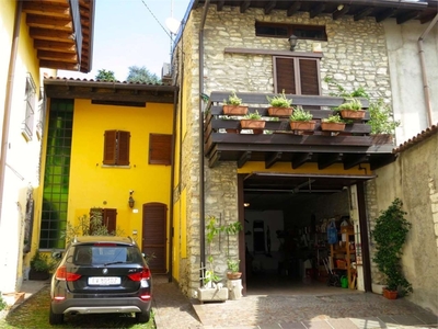 Porzione di casa in Via Dante, Cenate Sotto, 5 locali, 2 bagni, garage