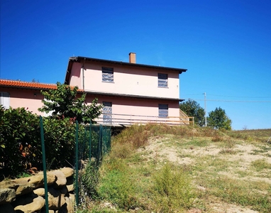 Quadrilocale a San Giovanni Valdarno, 1 bagno, 85 m² in vendita