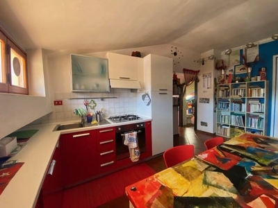 Quadrilocale in Via Ettore Moschino, L'Aquila, 1 bagno, 70 m²