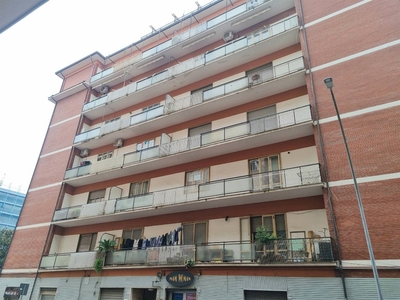 Quadrilocale in Via Piave, Avellino, 2 bagni, 115 m², 3° piano
