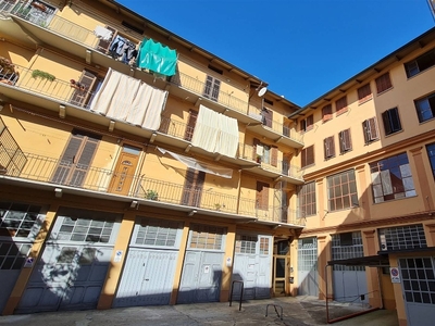 Quadrilocale in Via Quintino Sella 51, Biella, 1 bagno, 100 m²