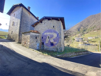 Rustico in LOC ALINO, San Pellegrino Terme, 2 locali, giardino privato