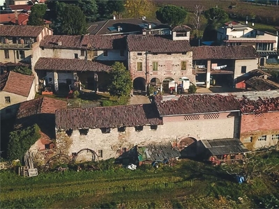 Rustico in Via del manestro, Brescia, 10 locali, giardino privato