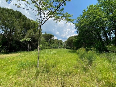 Terreno edificabile in Vendita a Perugia Via dell'Acero