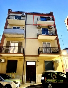 Trilocale in Via OTTAVIANO 63, Brindisi, 1 bagno, 97 m², 3° piano