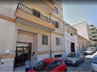 Trilocale in Via Ponte Ferroviario 17, Brindisi, 1 bagno, 85 m²